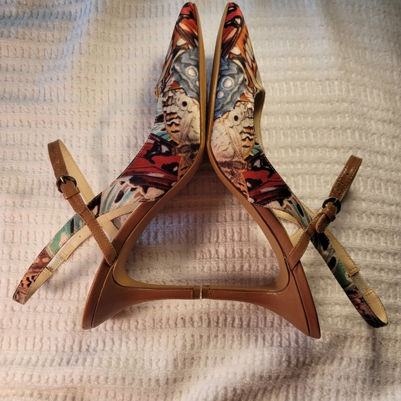 NINE WEST MULTICOLOR MARGOT BUTTERFLY PRINT SLING BACK SHOE - Picture 6 of 16